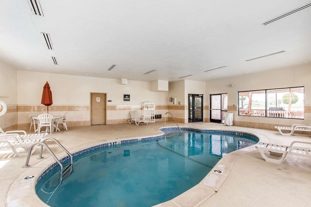 Comfort Suites Lawton Near Fort Sill photo 23