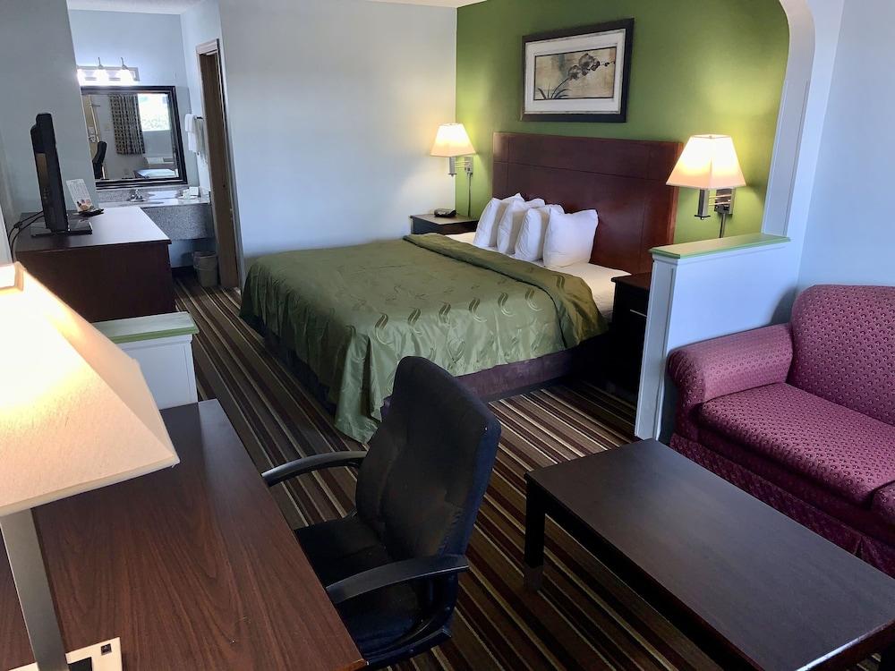 Quality Inn & Suites Macon North photo 8