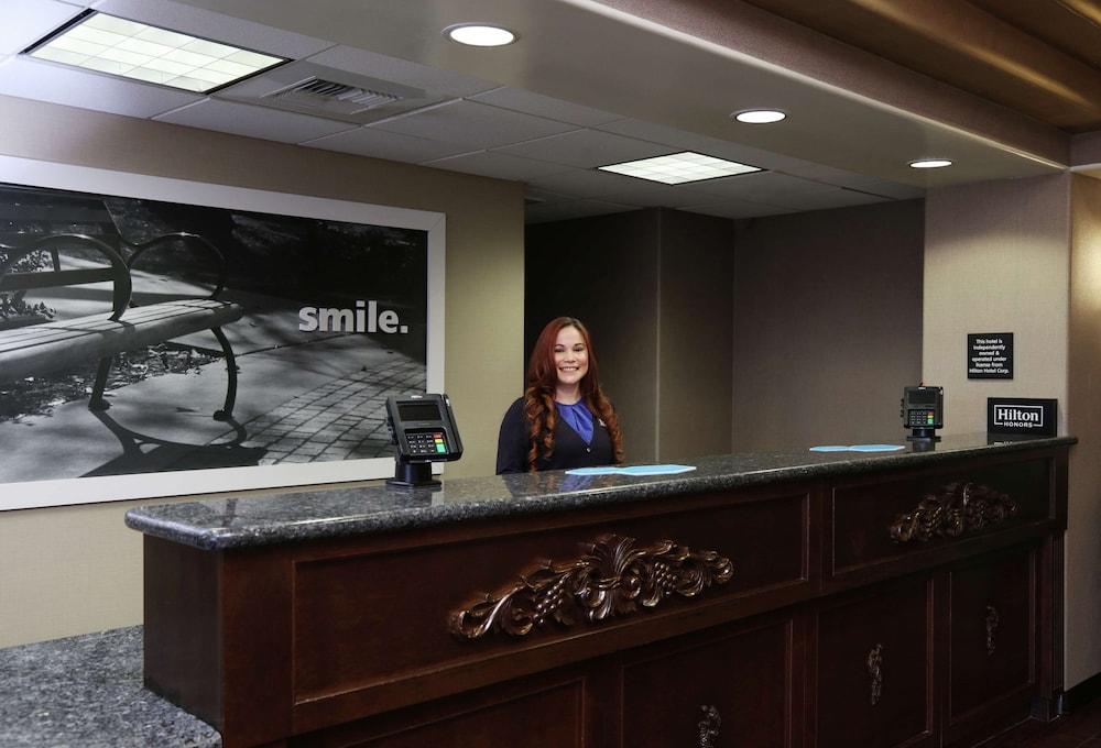 Hampton Inn & Suites Temecula photo 62
