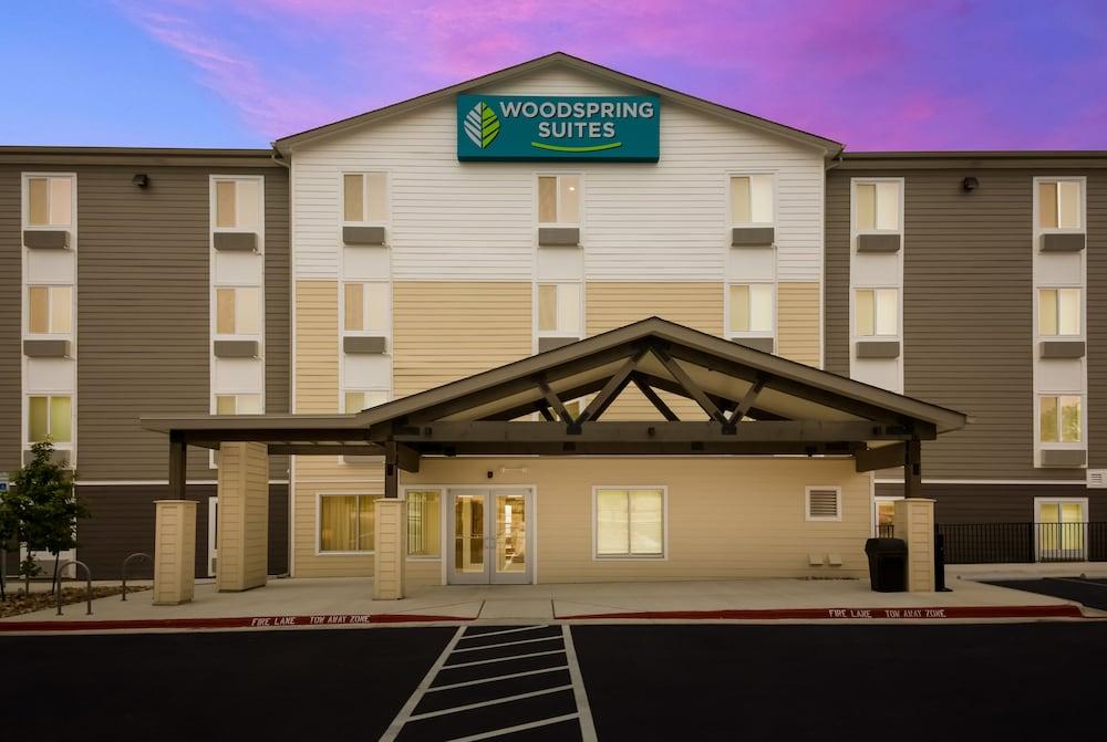 Woodspring Suites Austin Central photo 22