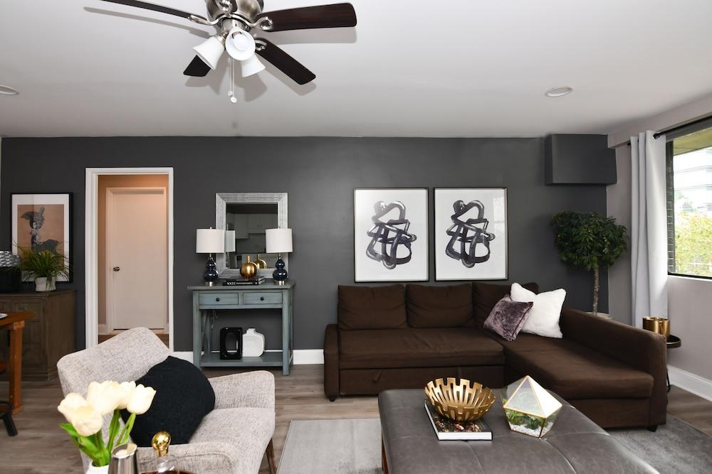 Chic Collection by NOHOTEL on PTree RD photo 100