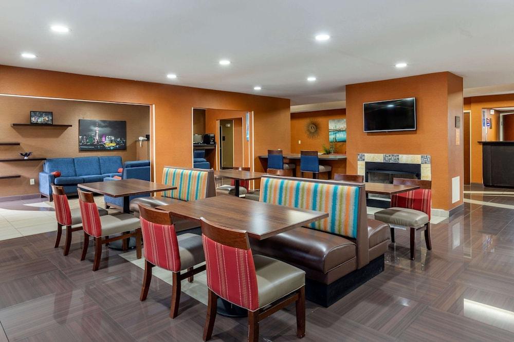 Comfort Inn Garner Clayton I-40 photo 26