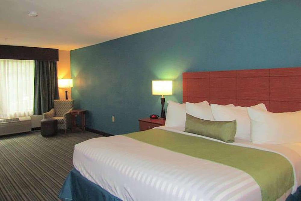 Days Inn by Wyndham Cedartown photo 11