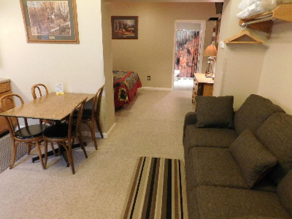 North Cascades Inn photo 57
