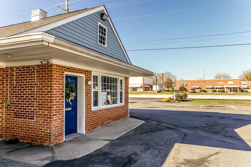 White Marsh Motel — hotel in White Marsh