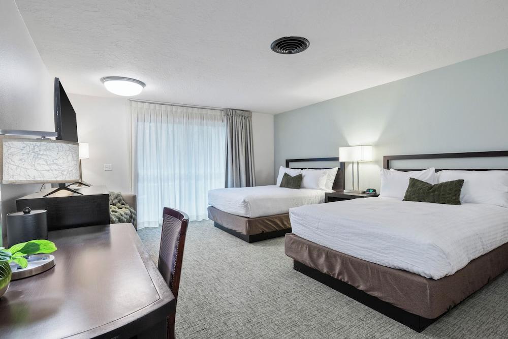 Bonneville Hot Springs Resort & Spa photo 32