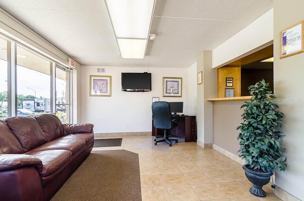 Extended Stay America Bellevue photo 11
