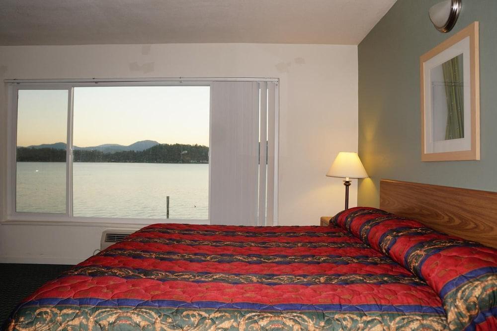 Lake Marina Inn photo 7