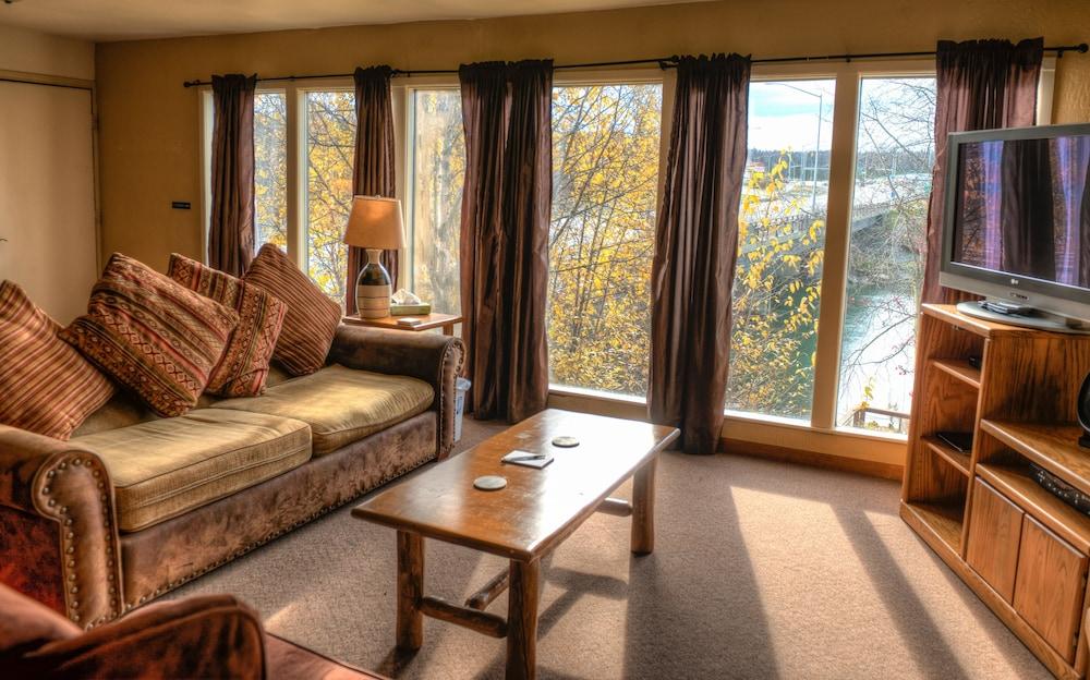 Kenai River Lodge photo 10