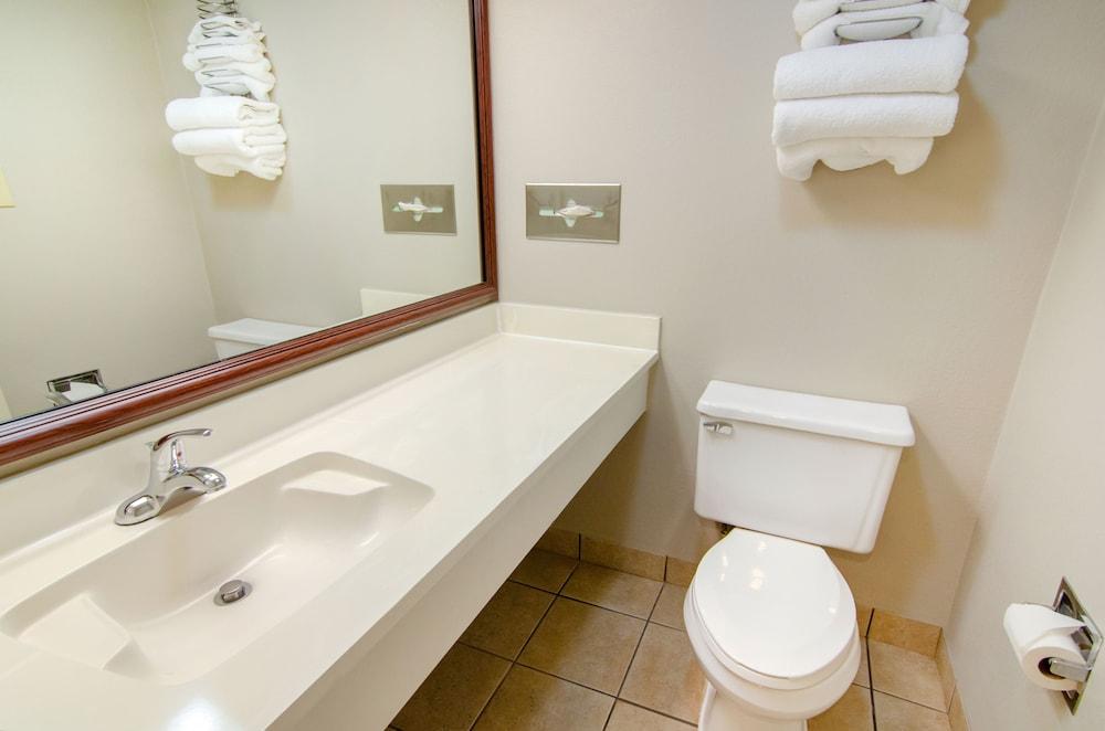 Landmark Resort photo 46