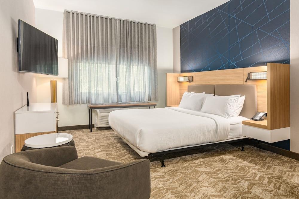 SpringHill Suites by Marriott Freeport Brunswick photo 20