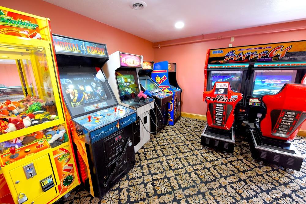 Crown Choice Inn & Suites Lakeview & Waterpark photo 4