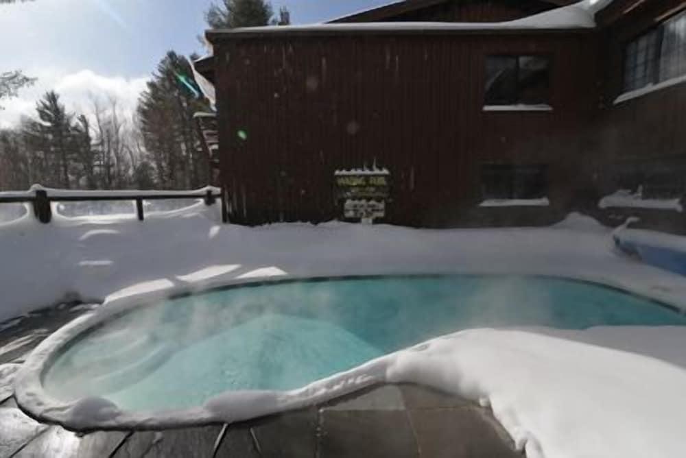 Summit Lodge photo 37