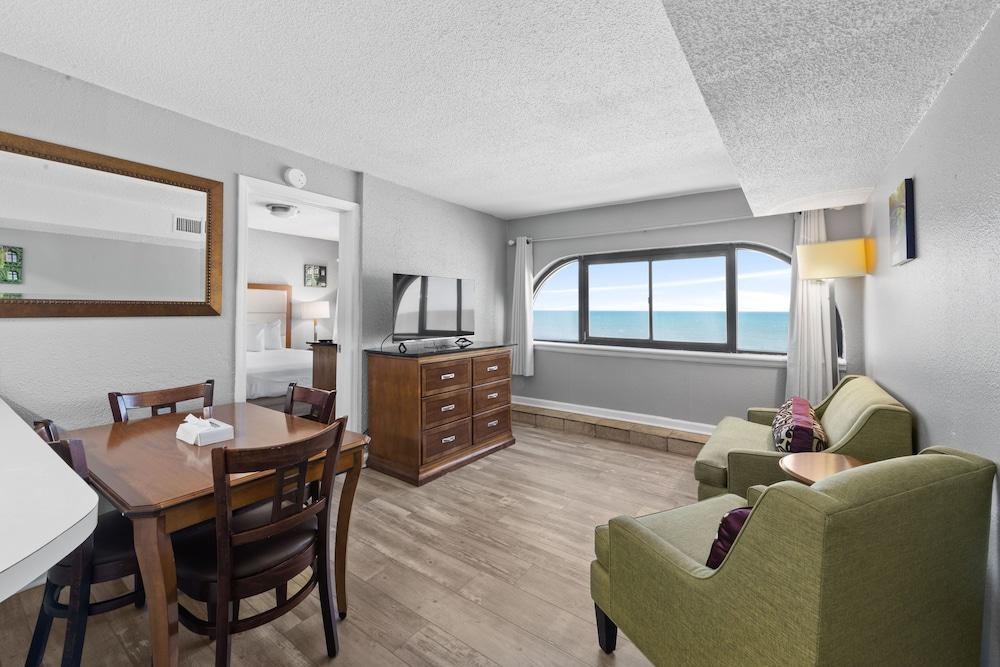 Sea Mist Oceanfront Resort photo 36