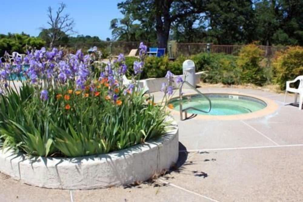 Oak Ridge Inn photo 15