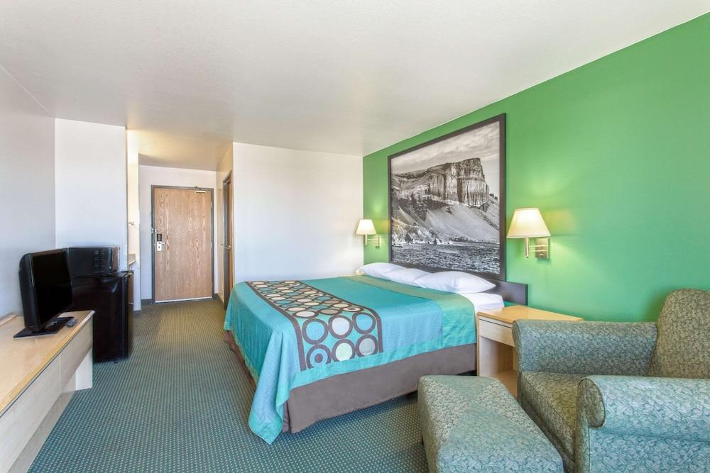 Super 8 by Wyndham Heyburn/Burley Area photo 15