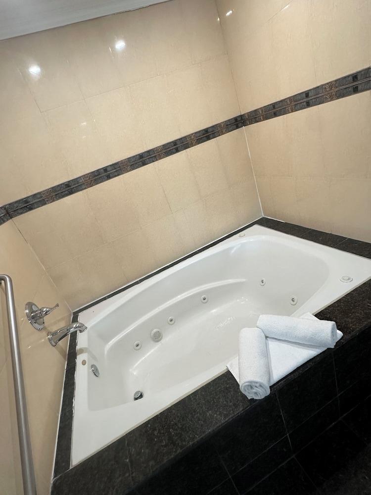 Garden Inn photo 34