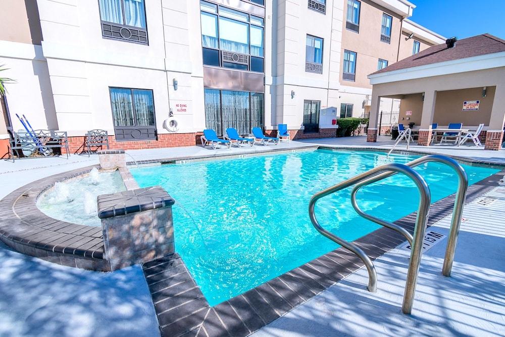 Holiday Inn Express & Suites Houston East, by IHG photo 28