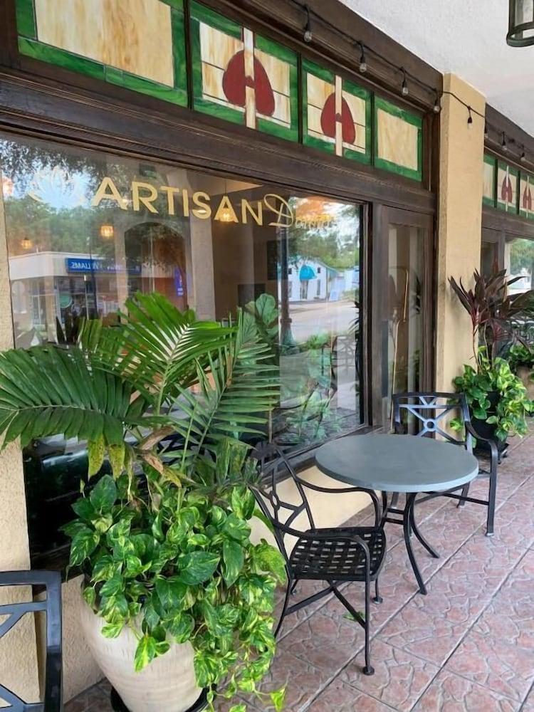 Artisan Downtown photo 39