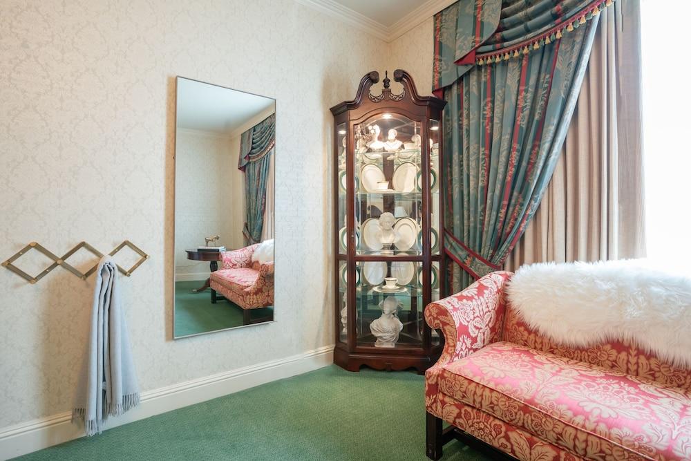 Bristol Hotel, Boutique Collection photo 18