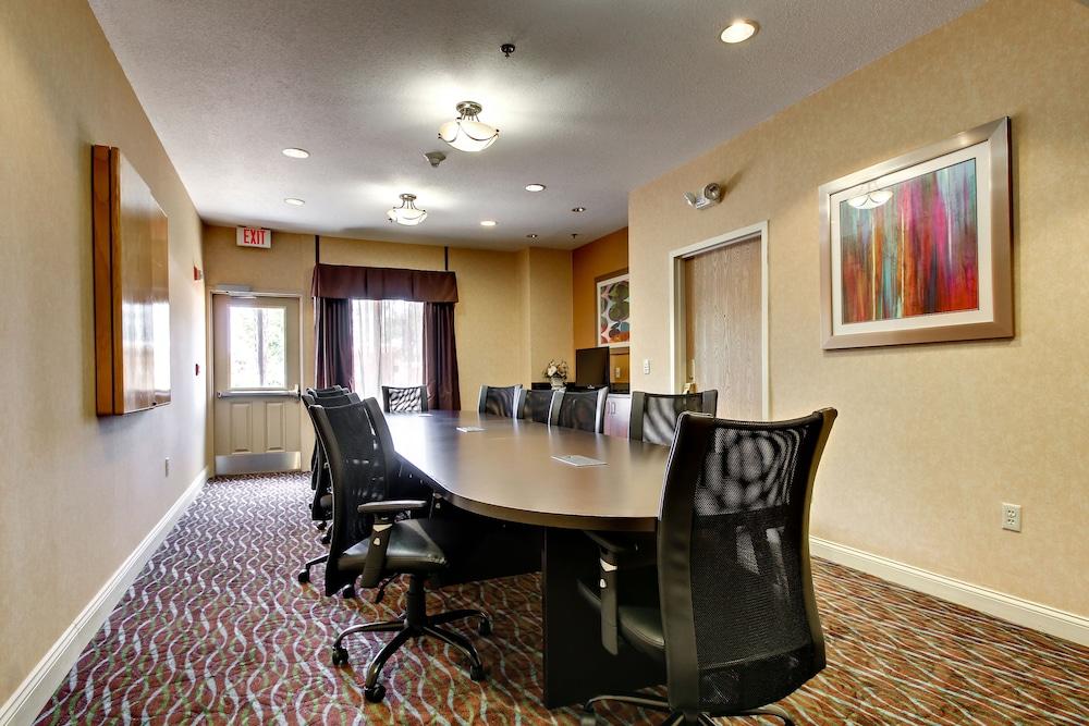 Holiday Inn Express Hotel & Suites Jacksonville South I-295 by IHG photo 60