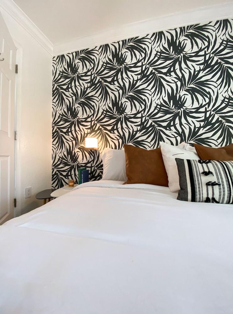 Las Olas Guest House photo 20