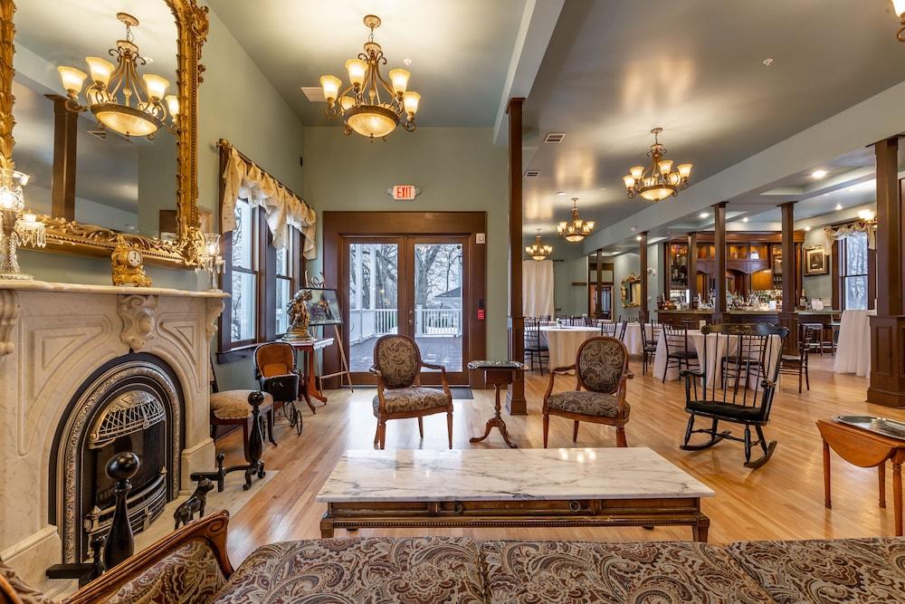 Steele Mansion photo 90