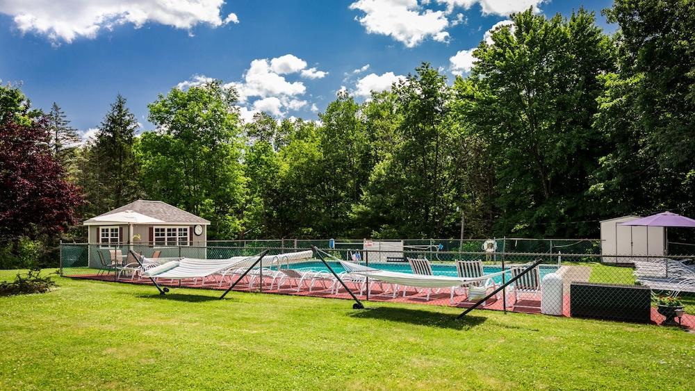 Pocono Ridge Inn photo 25