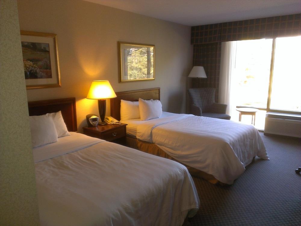 Hotel I-64 Richmond photo 13