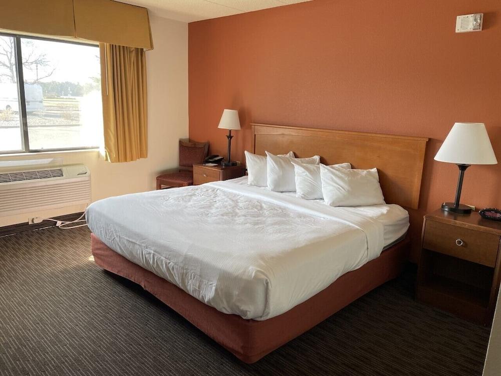 AmericInn by Wyndham Minocqua photo 22