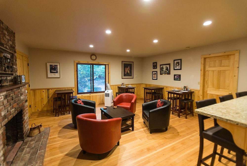 Morrison's Rogue River Lodge photo 54