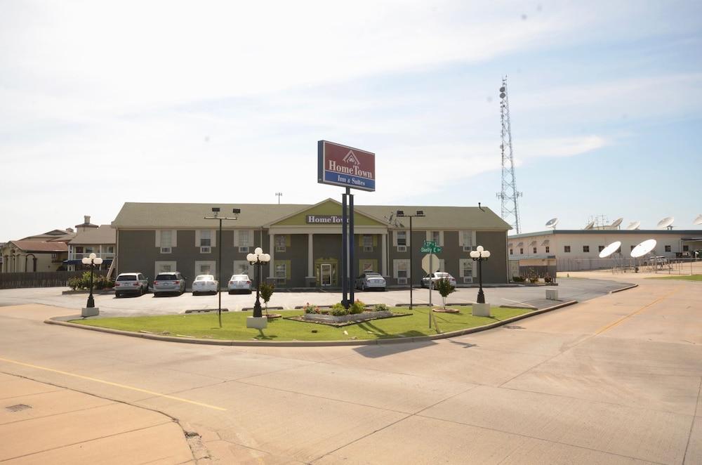 Hometown Inn & Suites photo 55