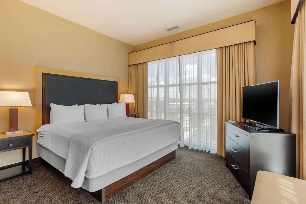 SpringHill Suites by Marriott Fort Collins photo 53