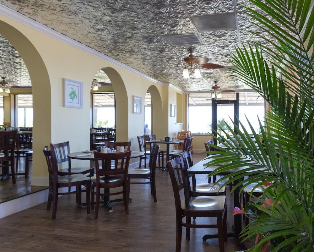 Sand Dunes Resort and Suites photo 57