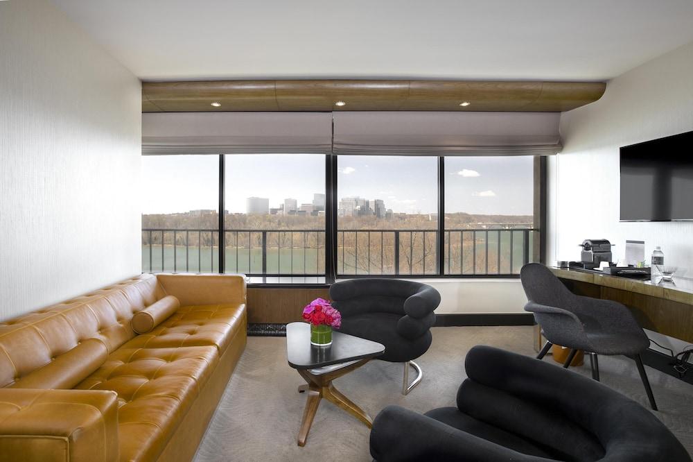 The Watergate Hotel photo 74