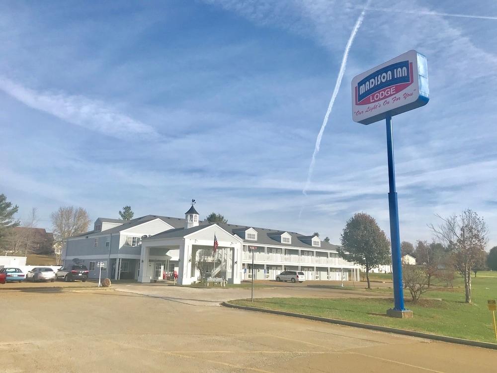 Madison Inn Lodge photo 1