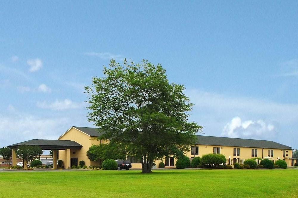 Quality Inn Mullins - Marion photo 46