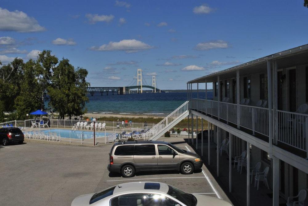 Riviera Motel photo 29