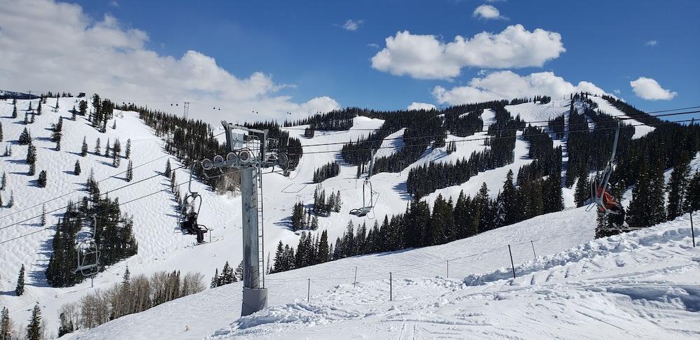 The Aspen Mountain Residences photo 46