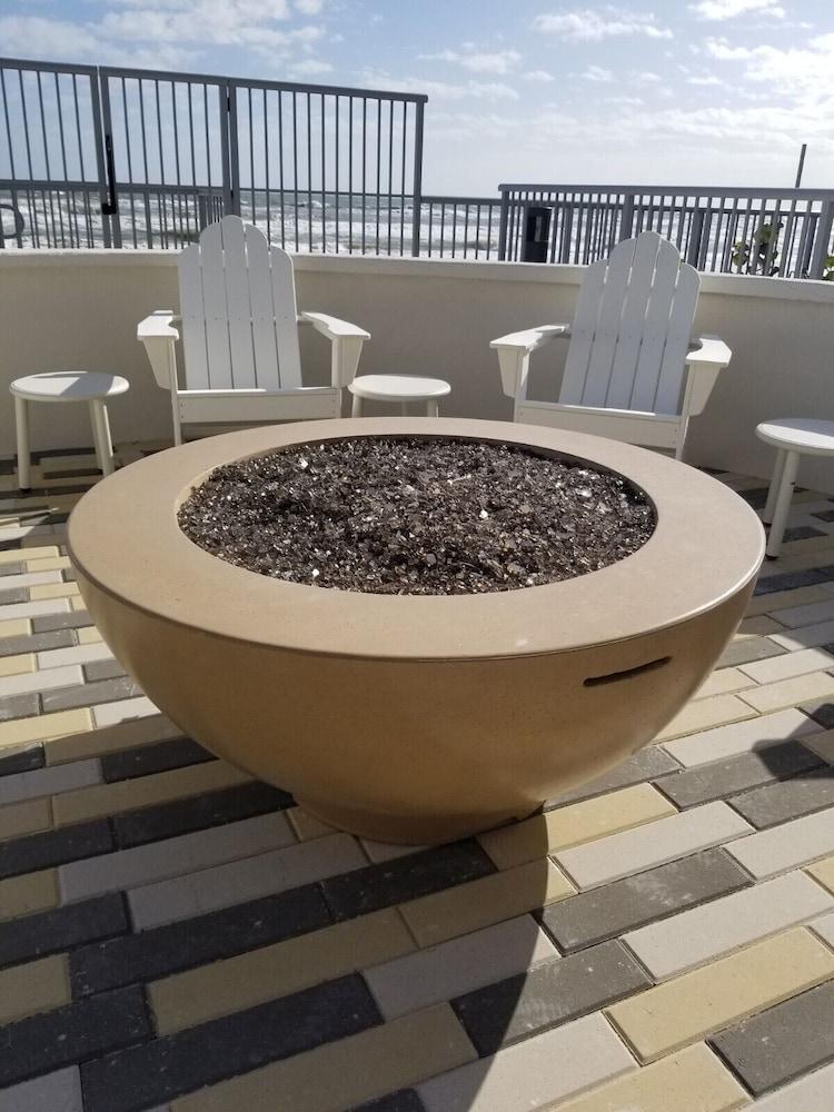 Home2 Suites by Hilton Ormond Beach Oceanfront photo 21