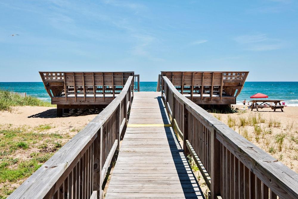 John Yancey Oceanfront Inn photo 45