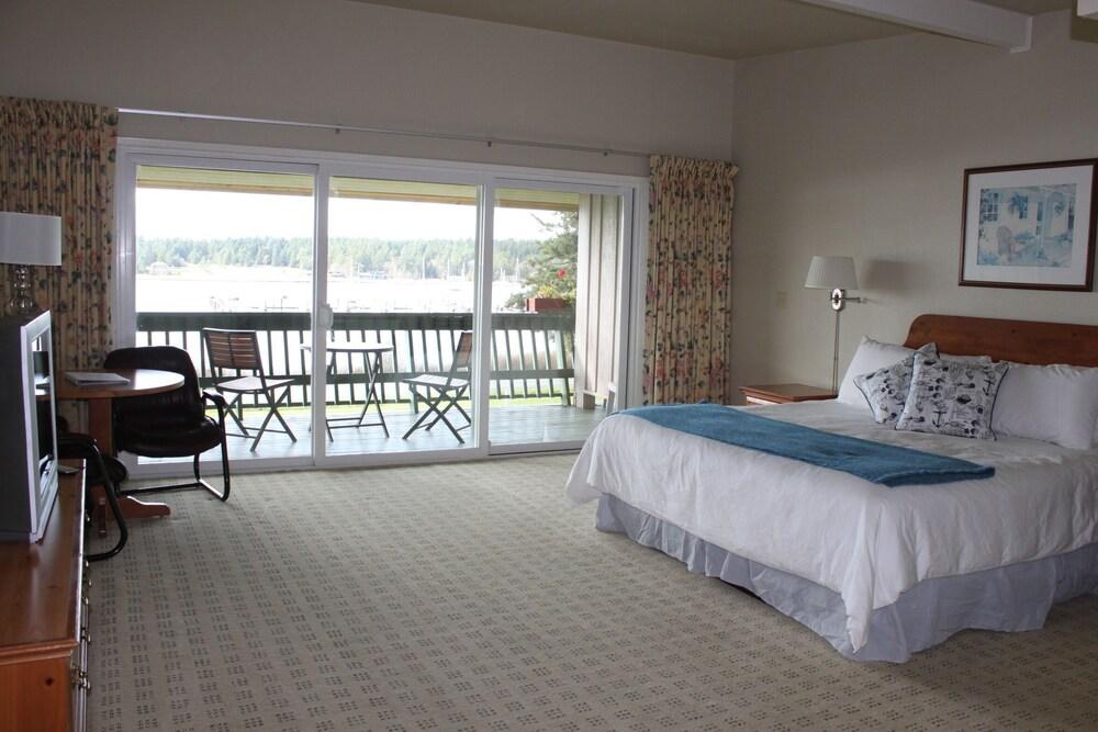 Lopez Islander Resort photo 5
