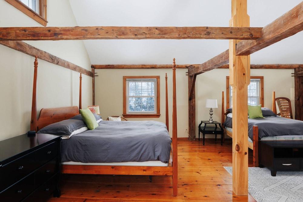 Elmrock Inn photo 17