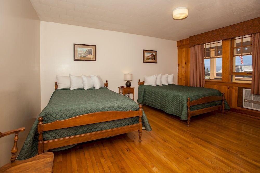 Rising Sun Motor Inn and Cabins - Inside the Park photo 14