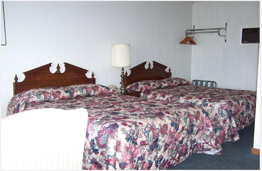 Eastview Motel photo 2