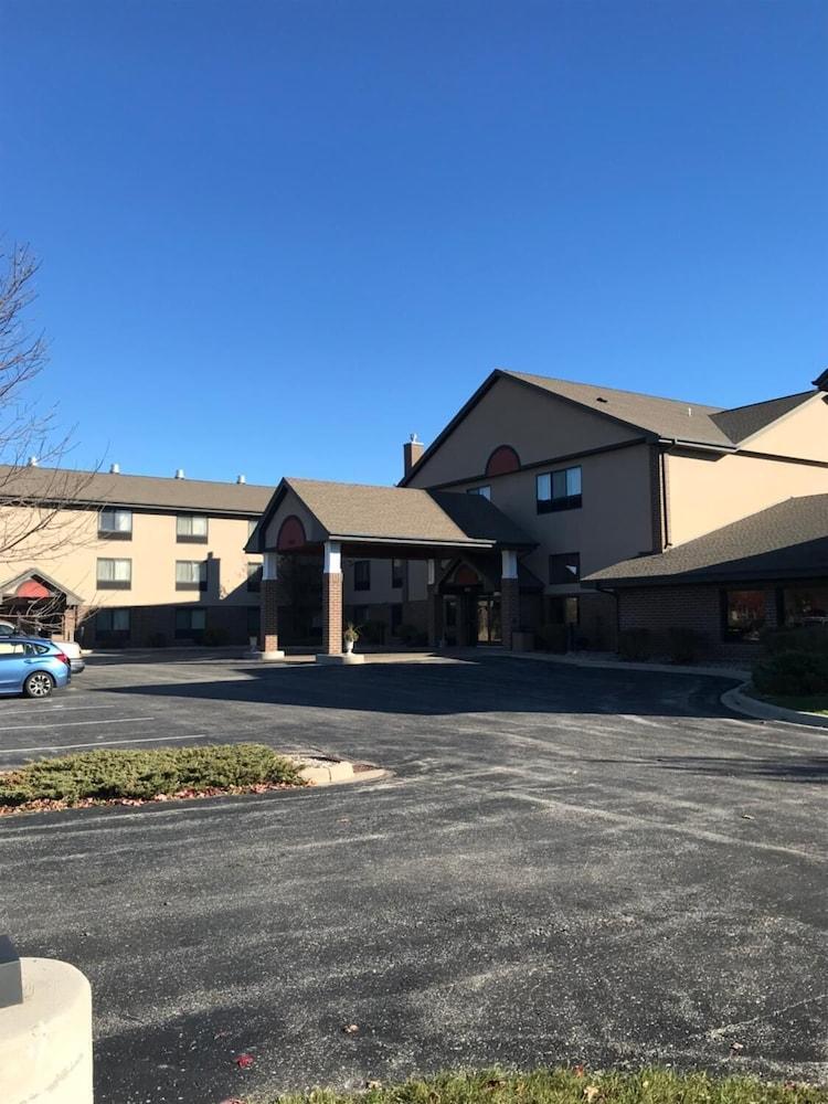 AmericInn by Wyndham Appleton North/Little Chute photo 1