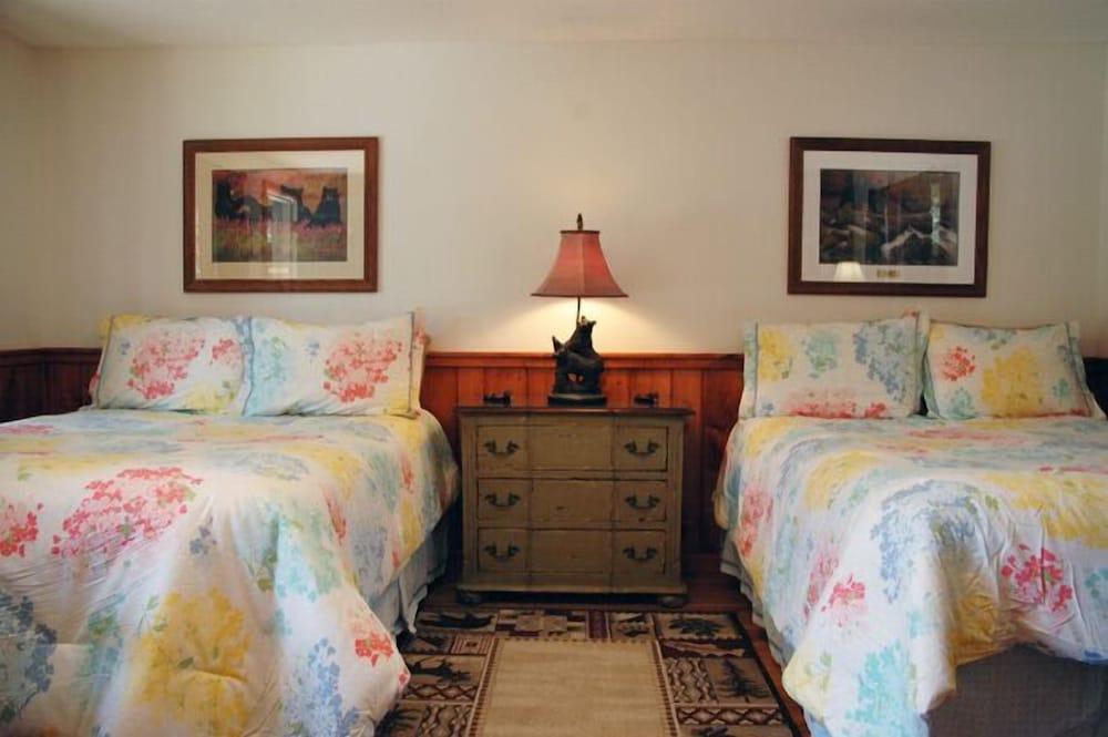 The Homestead Inn photo 54