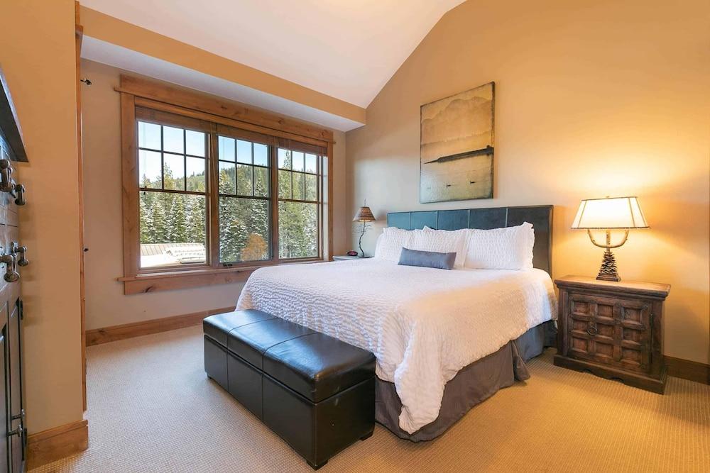 East West Hospitality Tahoe photo 99