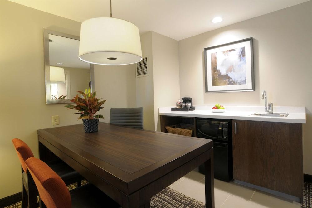 Embassy Suites Oklahoma City Downtown/Medical Center photo 10