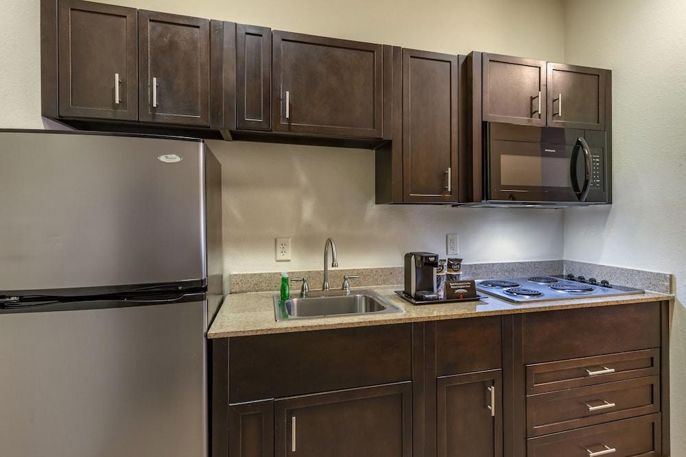 Stay-Over Suites photo 12